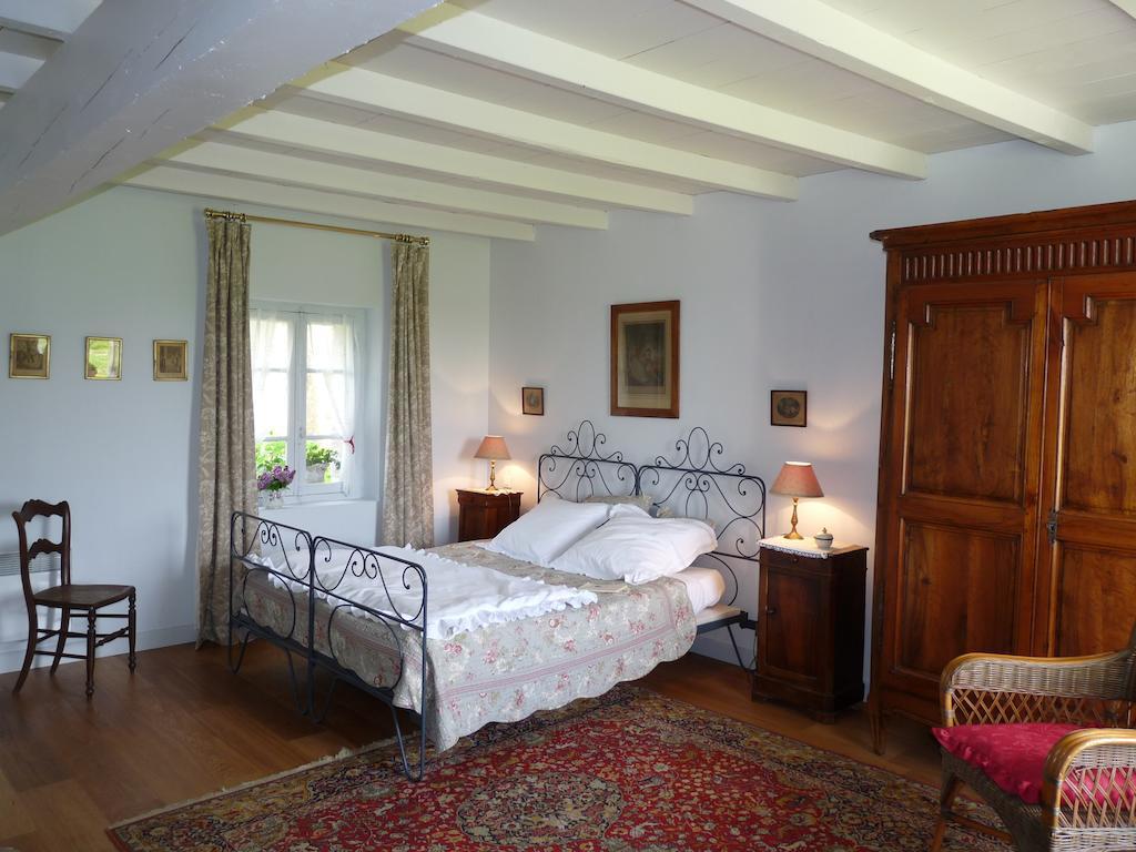 Chambres d'hôtes Les Pesques Palaminy Quarto foto